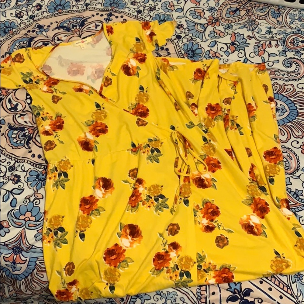 beautiful yellow slit and tie sundress